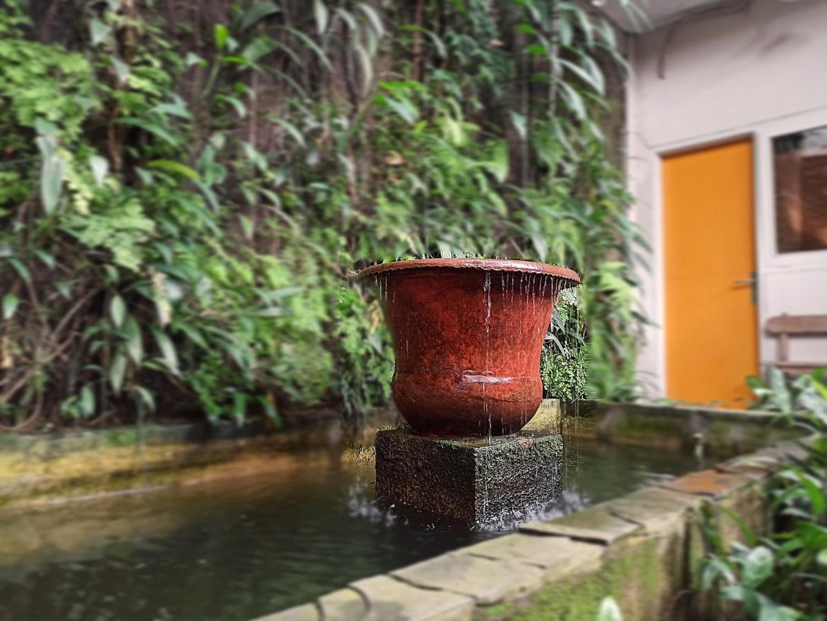 Jeng Tini Guest House Bogor Exterior foto