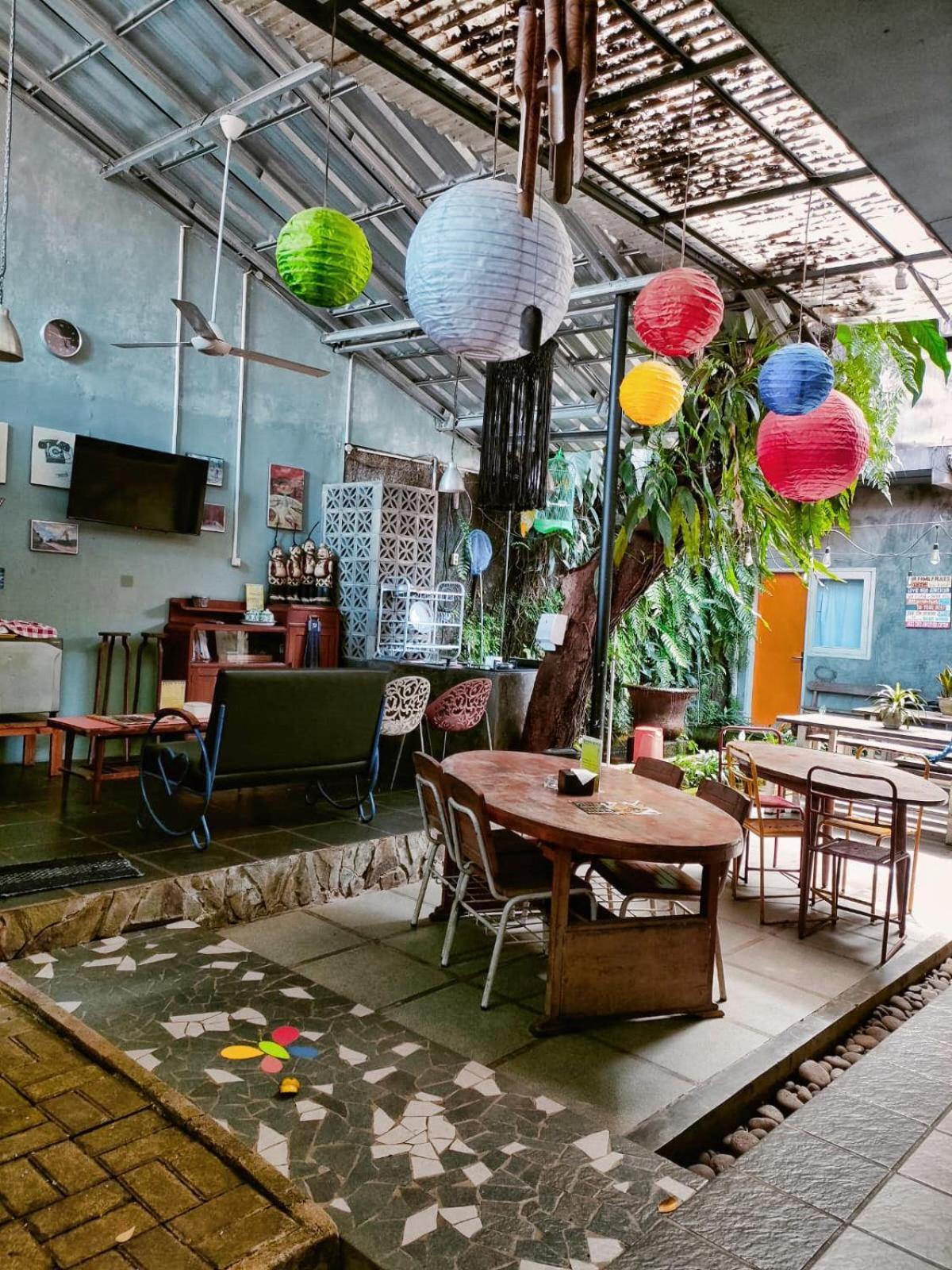 Jeng Tini Guest House Bogor Exterior foto