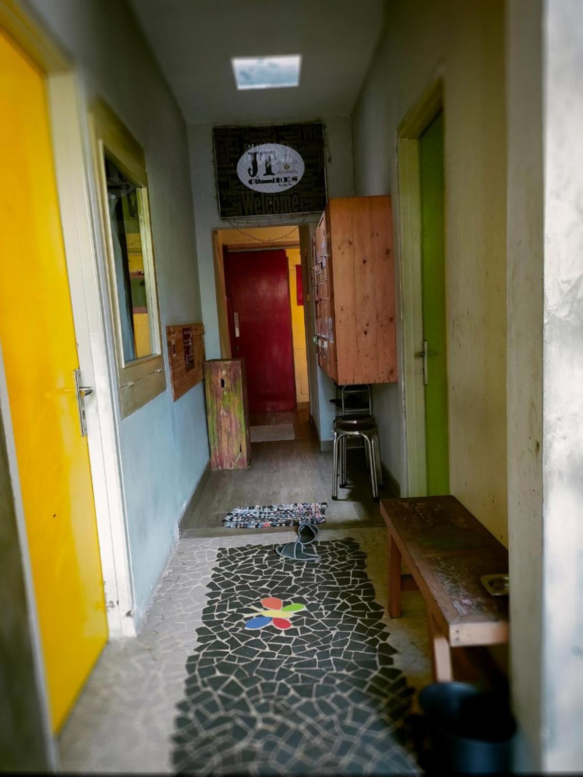 Jeng Tini Guest House Bogor Exterior foto